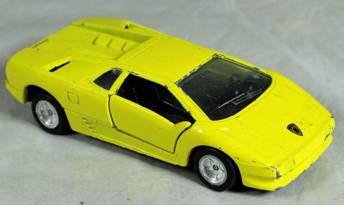 MC toy - Lamborgini Diablo