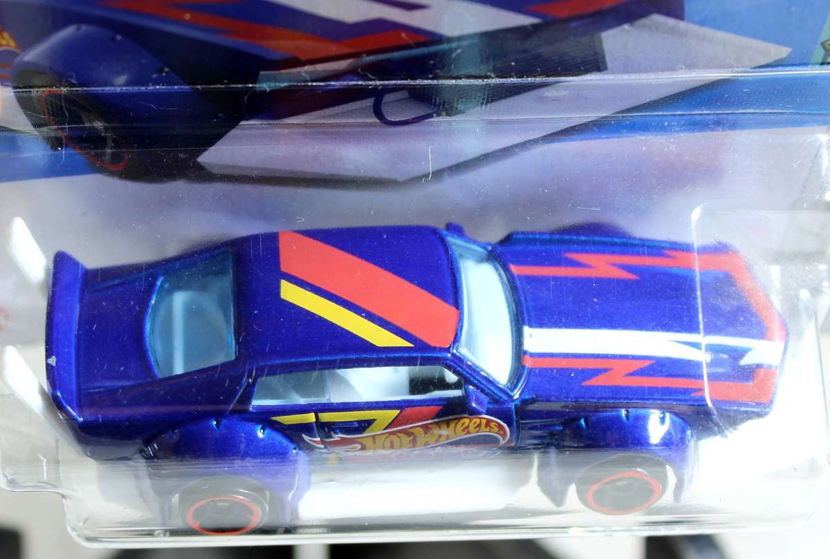 Hotwheels - Mad Manga (HW Contoured)