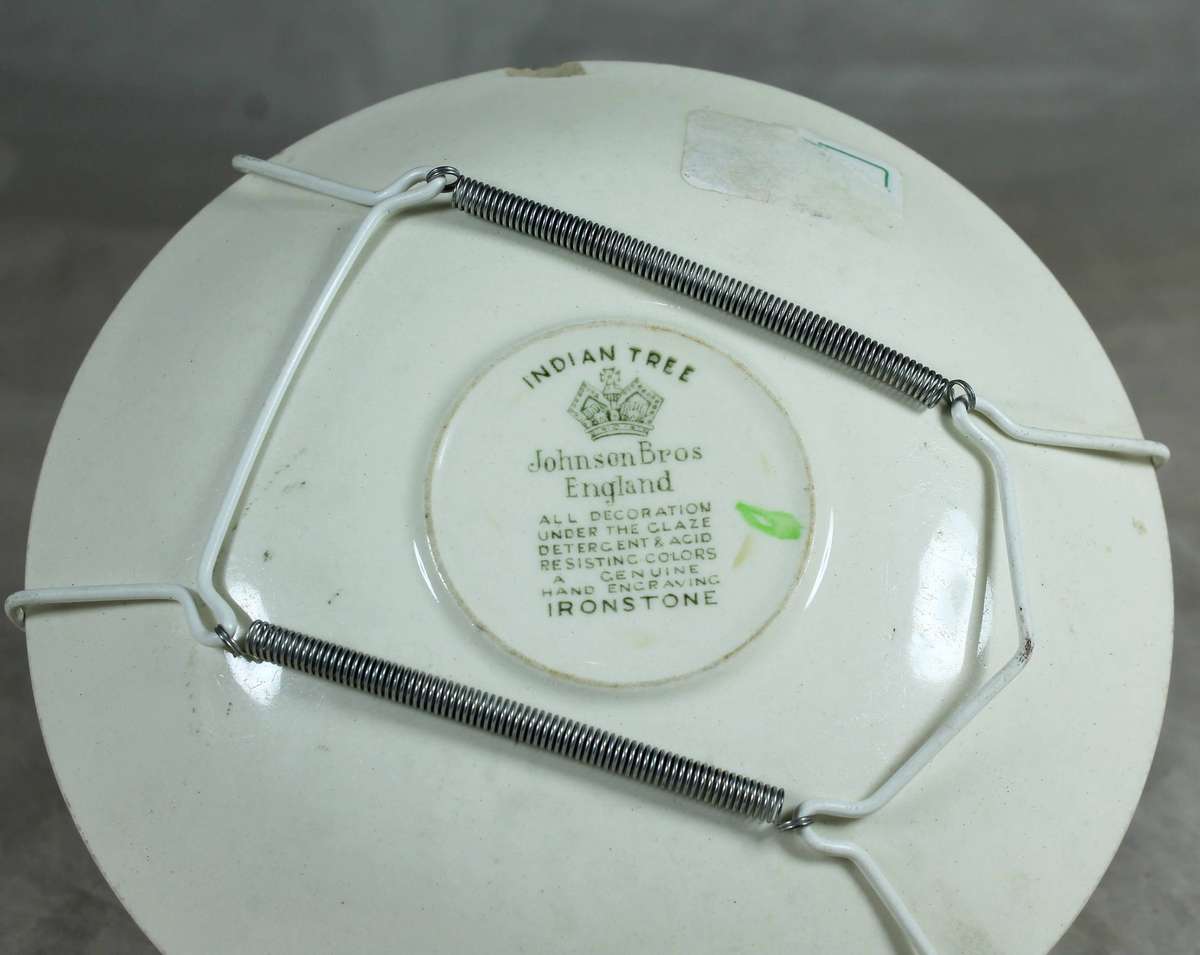 Johnson Bros - Indian tree saucer