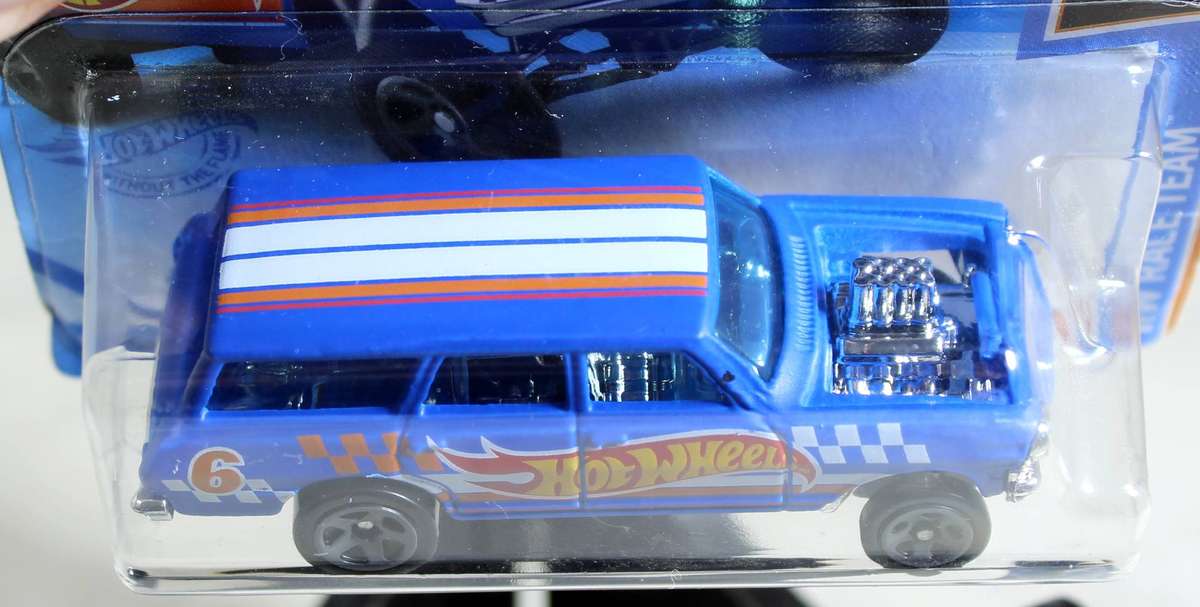 Hotwheels - '64 Nova Wagon Gasser (HW Race Team)