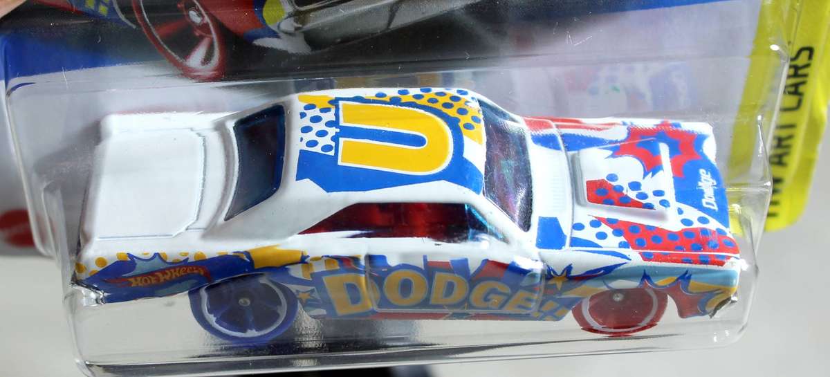 Hotwheels - '68 Dodge Dart (HW Art Cars)