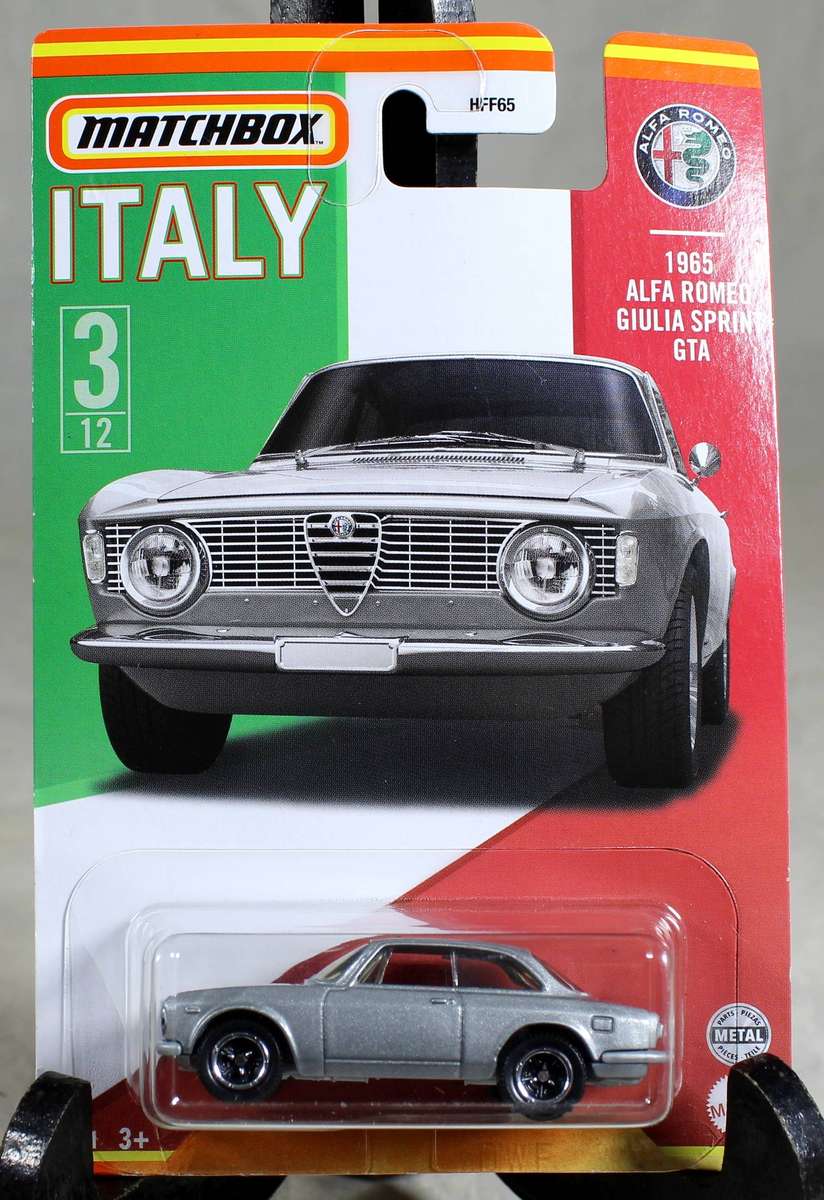Matchbox - Italy - 1965 Alfa Romeo Giulia Sprint GTA
