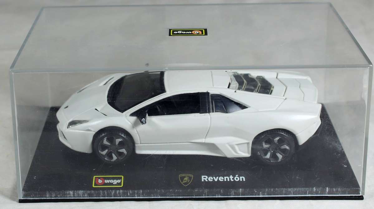 Burago - Lamborghini Reventon