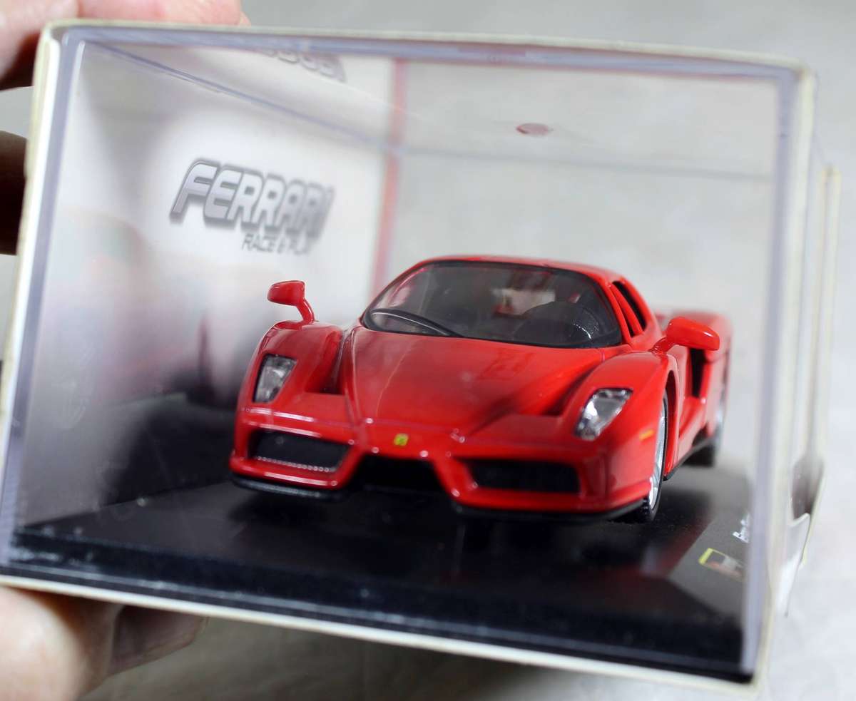Burago - Ferrari Enzo