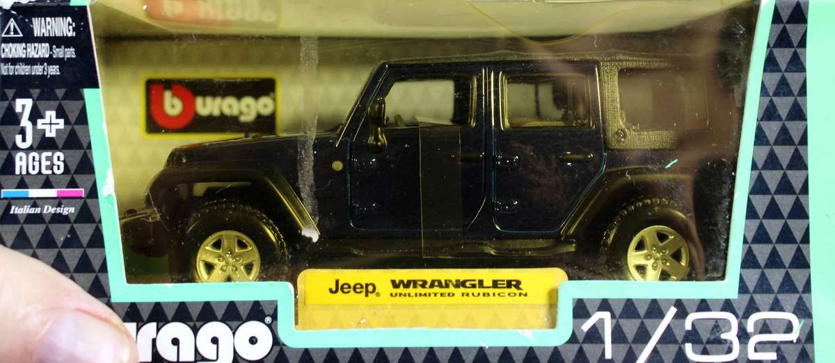 Burago - Jeep Wrangler