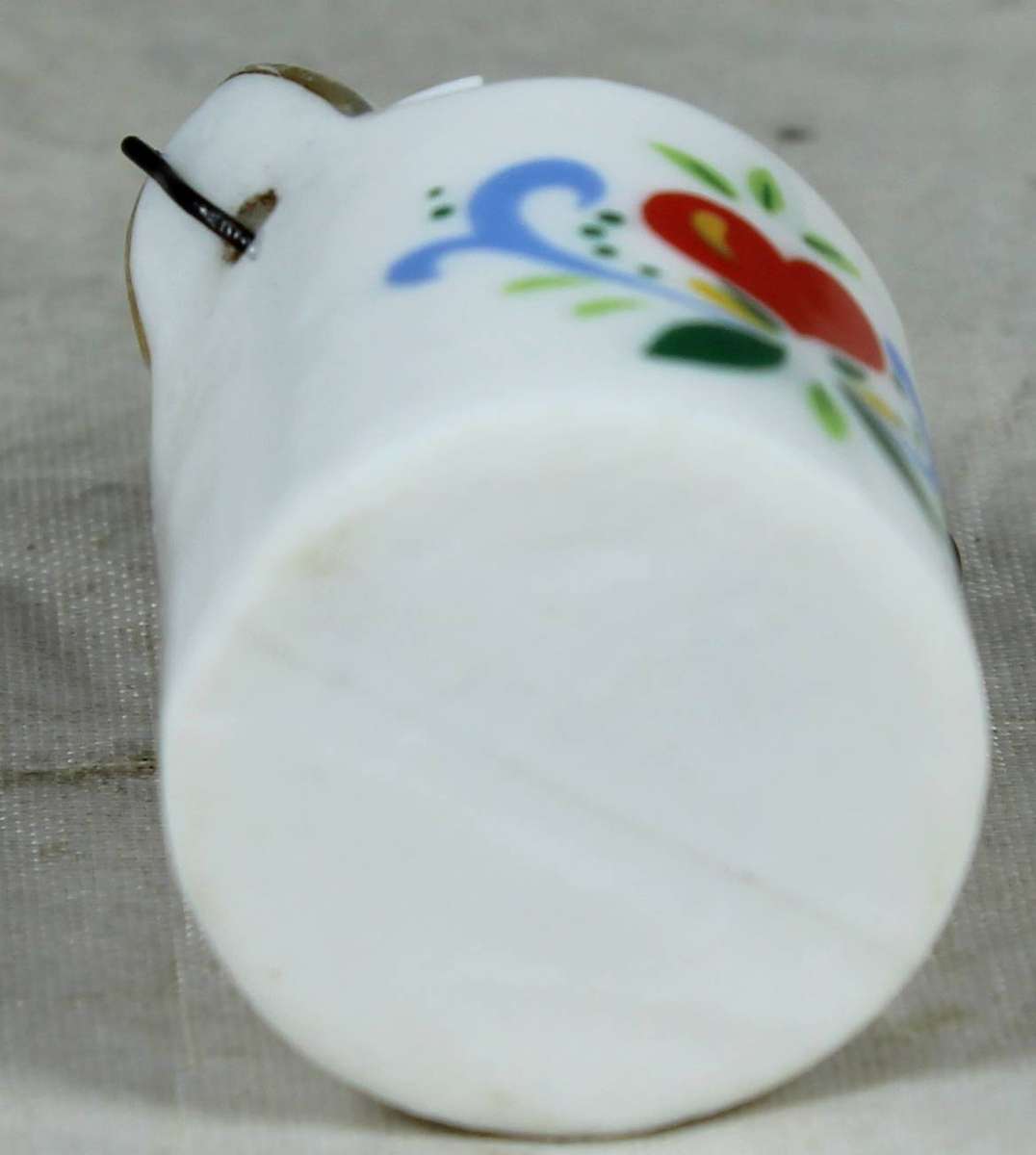 Miniature porcelain painted bin