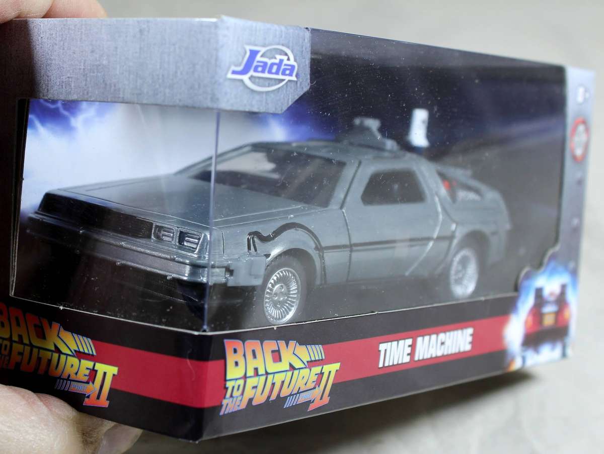 Jada - Back to the Future II Time Machine