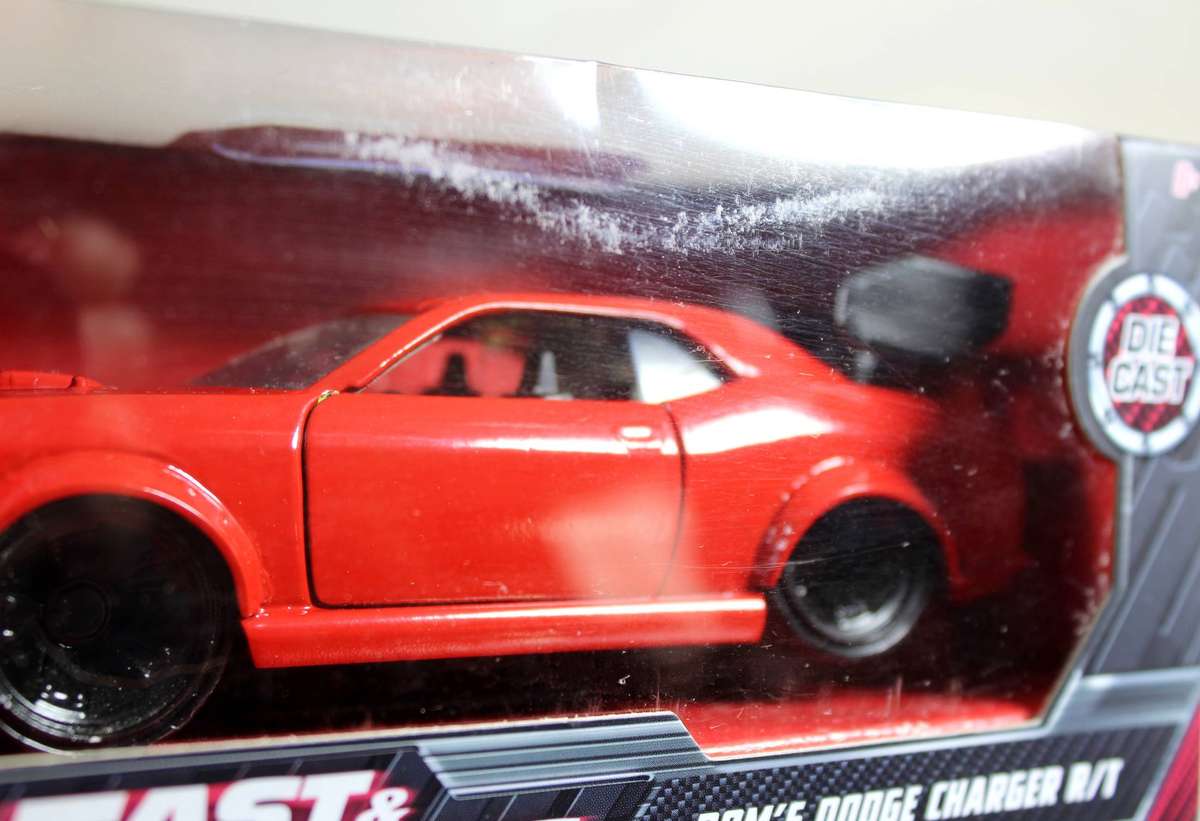 Jada - Fast & Furious - Dom's Dodge Charger R/T - Modified