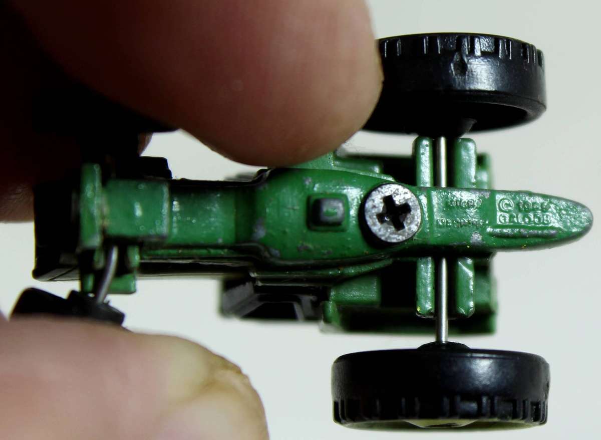 Micro Machines - Galoob - John Deere Tractor