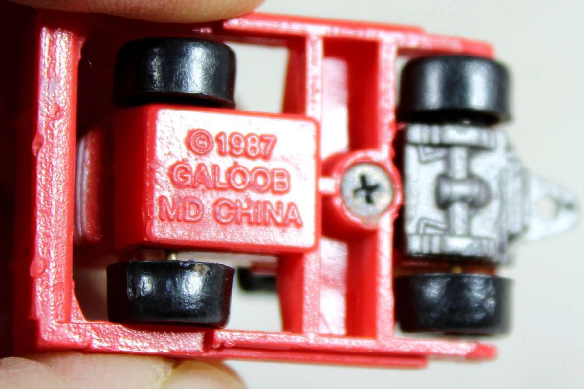 Micro Machines - Galoob - Construction Bulldozer - Red