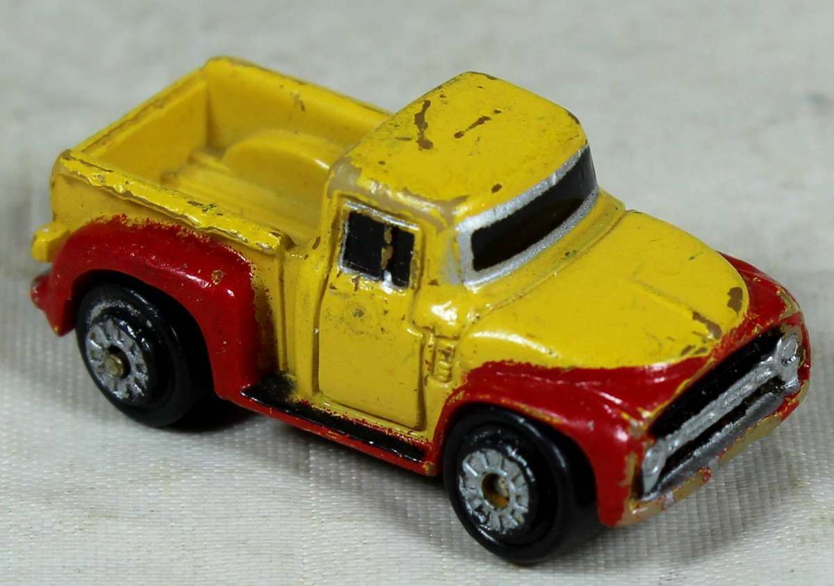 Micro Machines - Galoob - '56 Ford Pickup
