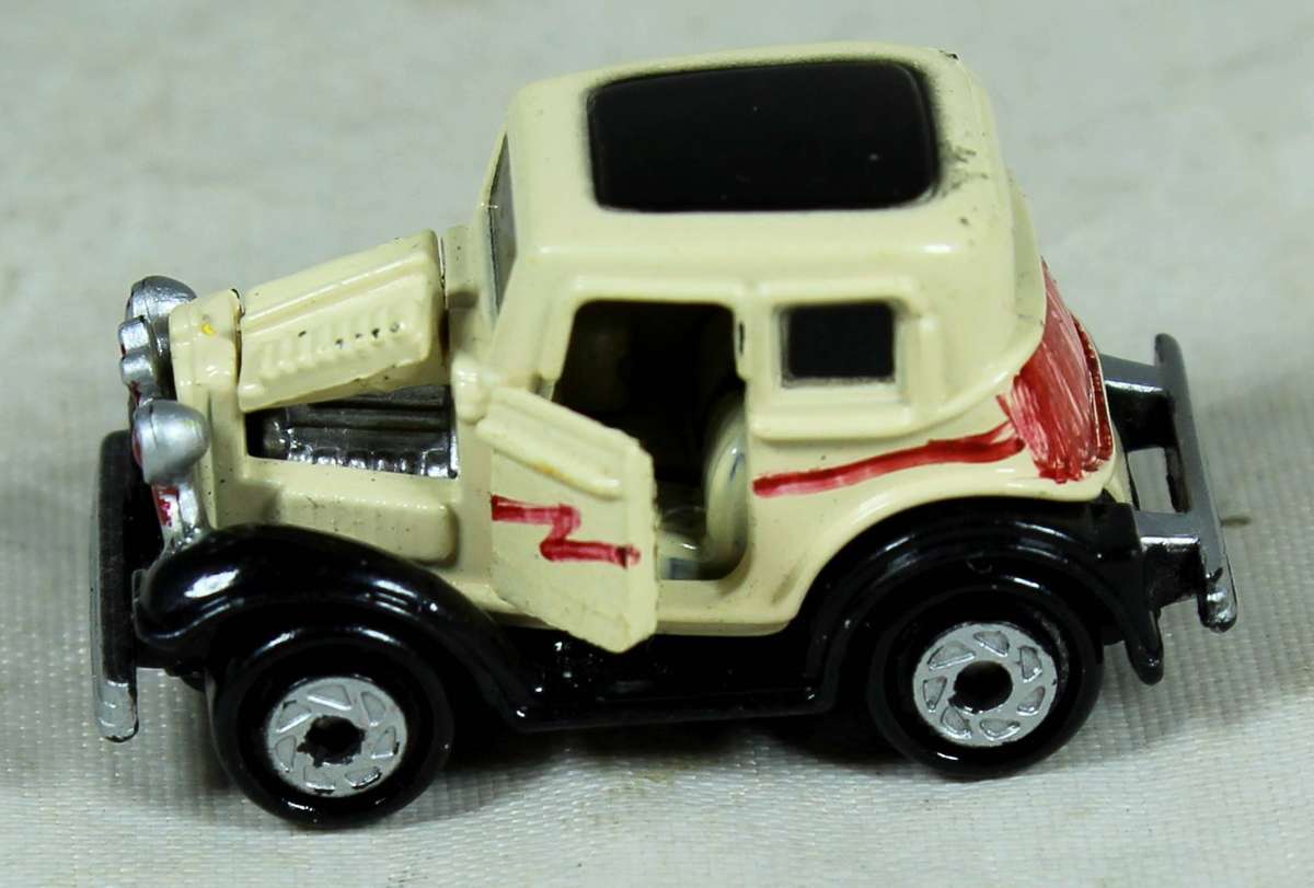 Micro Machines - Galoob - Ford '32 Vicky-White