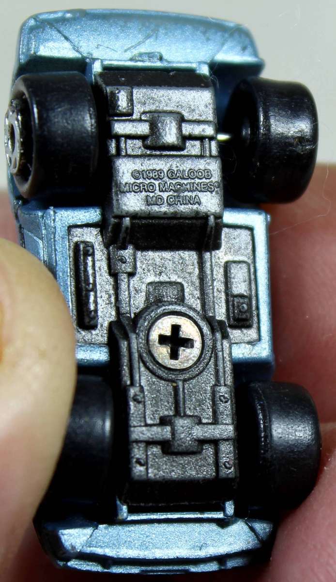 Micro Machines - Galoob - Toyota Supra Convertible