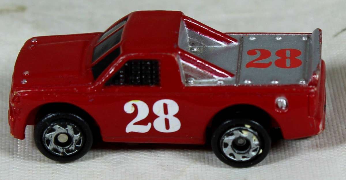 Micro Machines - LGTI - Chevy S10 pickup race truck
