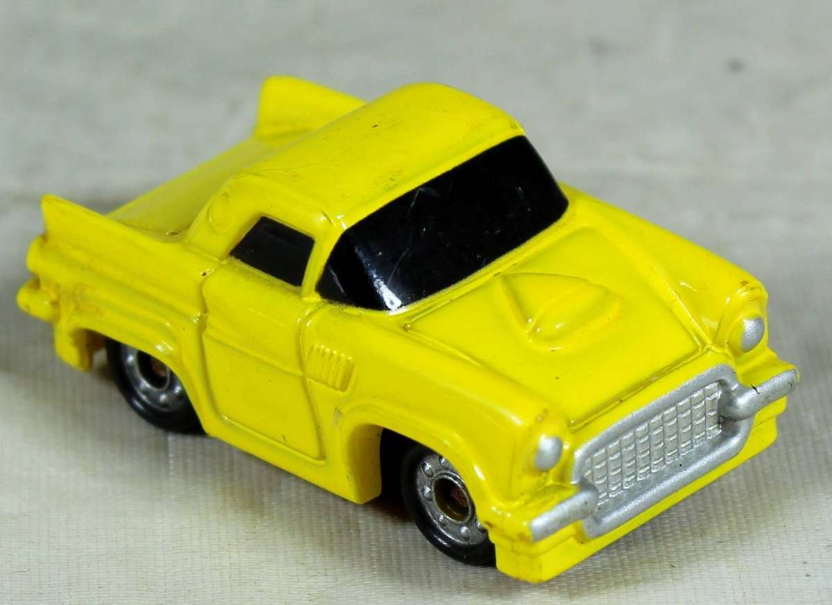 Micro Machines - Charm Max - 56 Ford Thunderbird - Ball-bearing