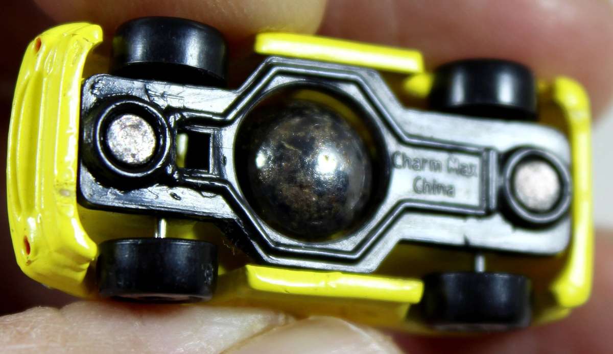 Micro Machines - Charm Max - Ford Mustang STV - Yellow - Ball-bearing