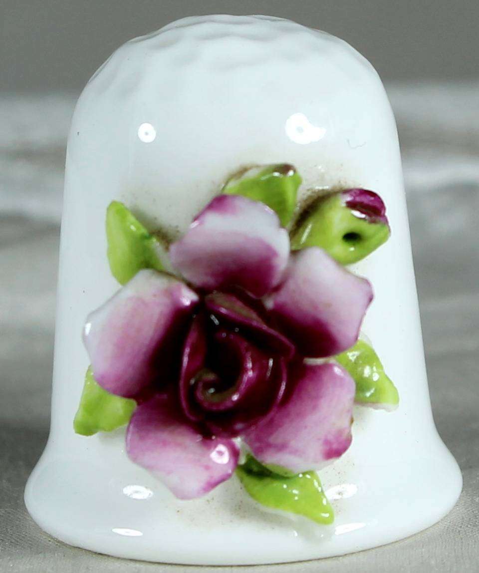 Thimble - Coalport with pink & red 3D flowers