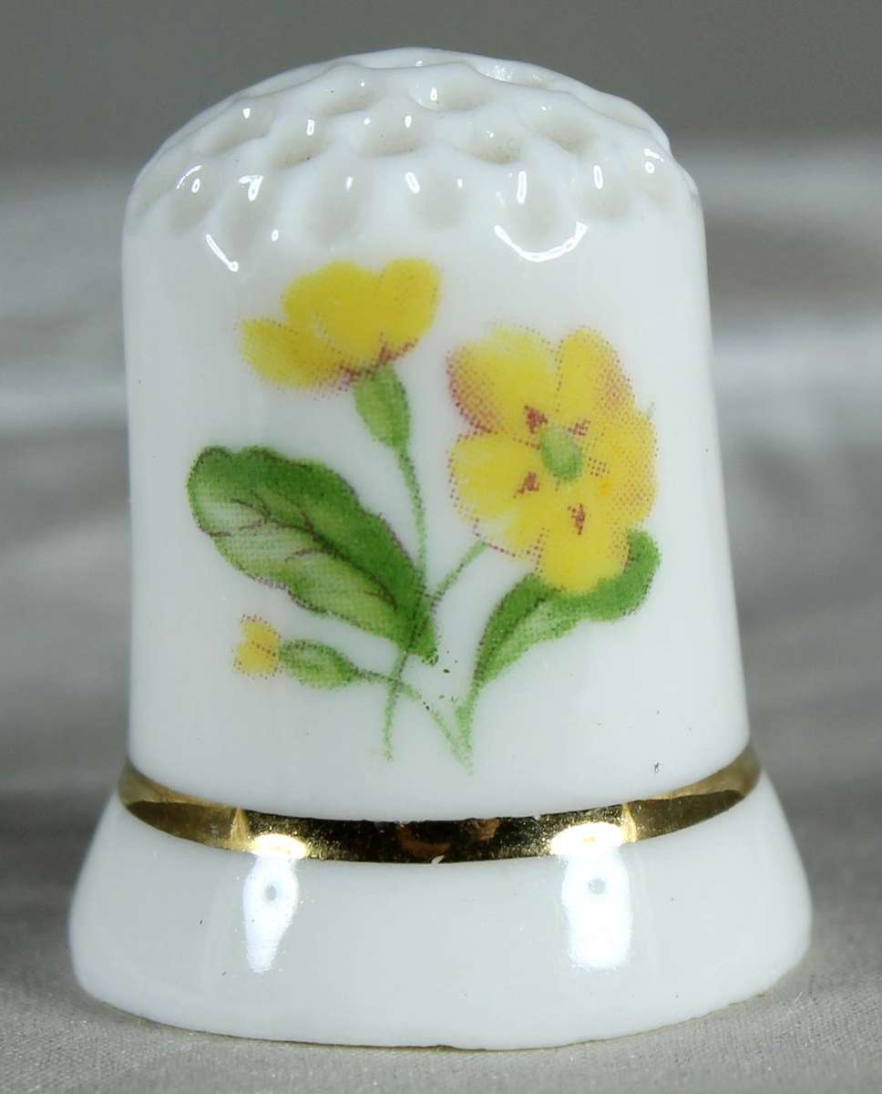 Thimble - Yellow flowers