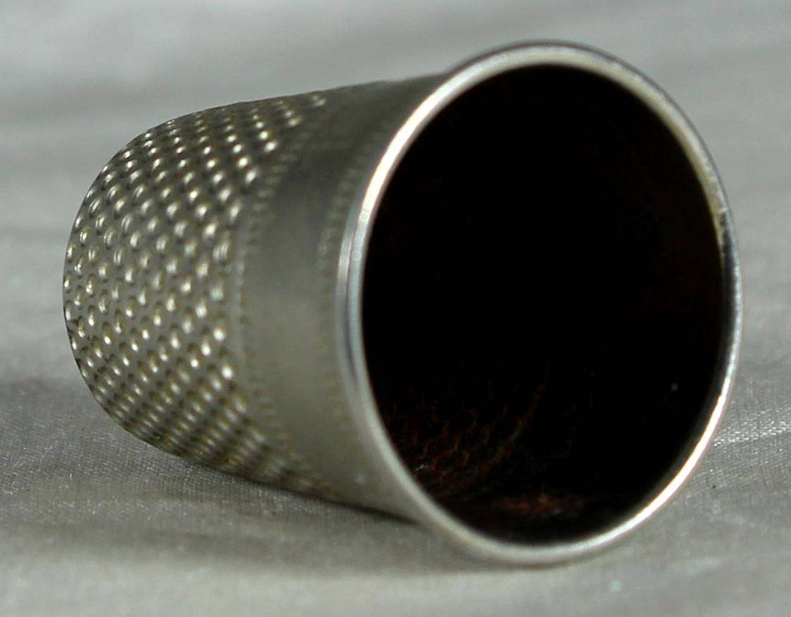 Silver plated thimble - plain #16