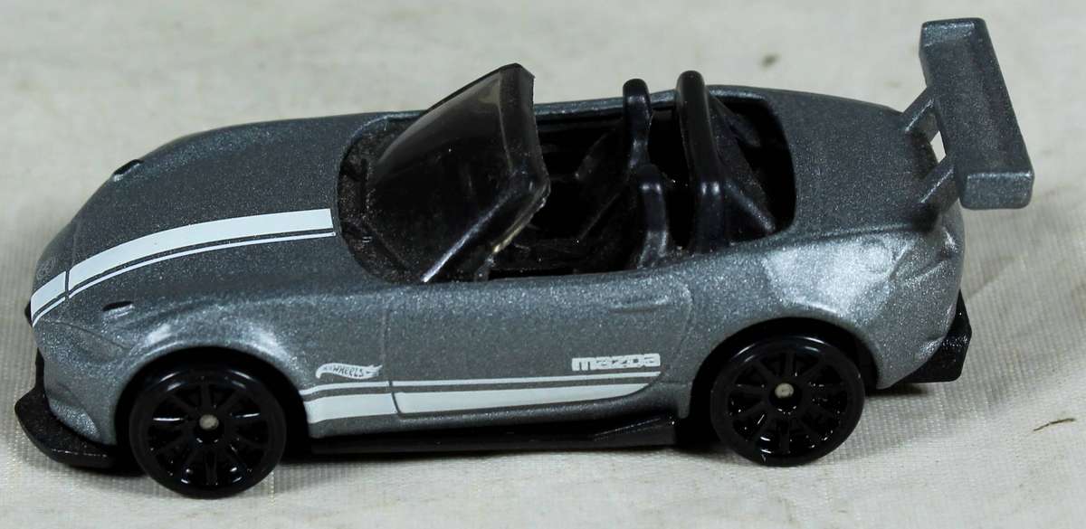 Hotwheels - Mazda Miata MX5