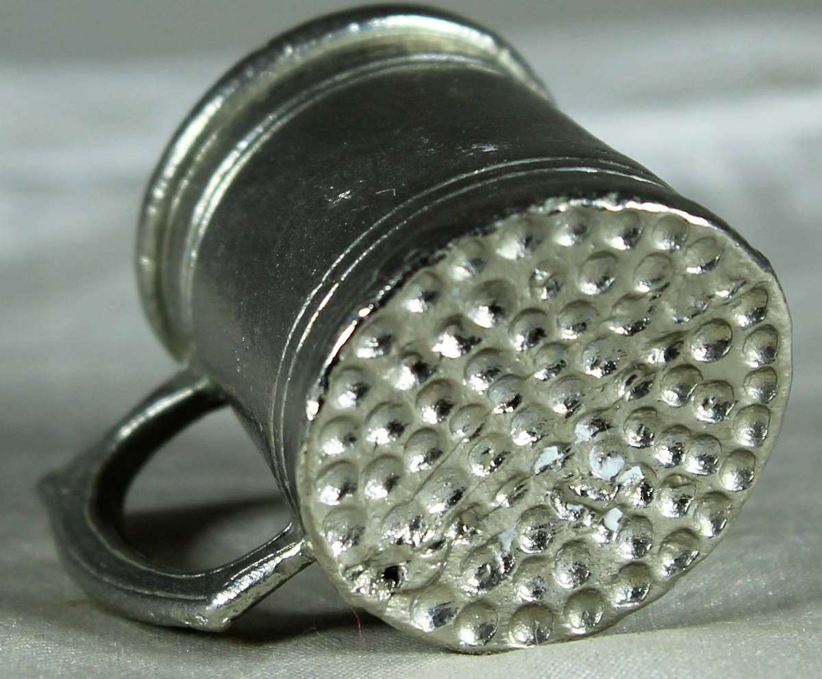 Miniature metal tankard with SA flag