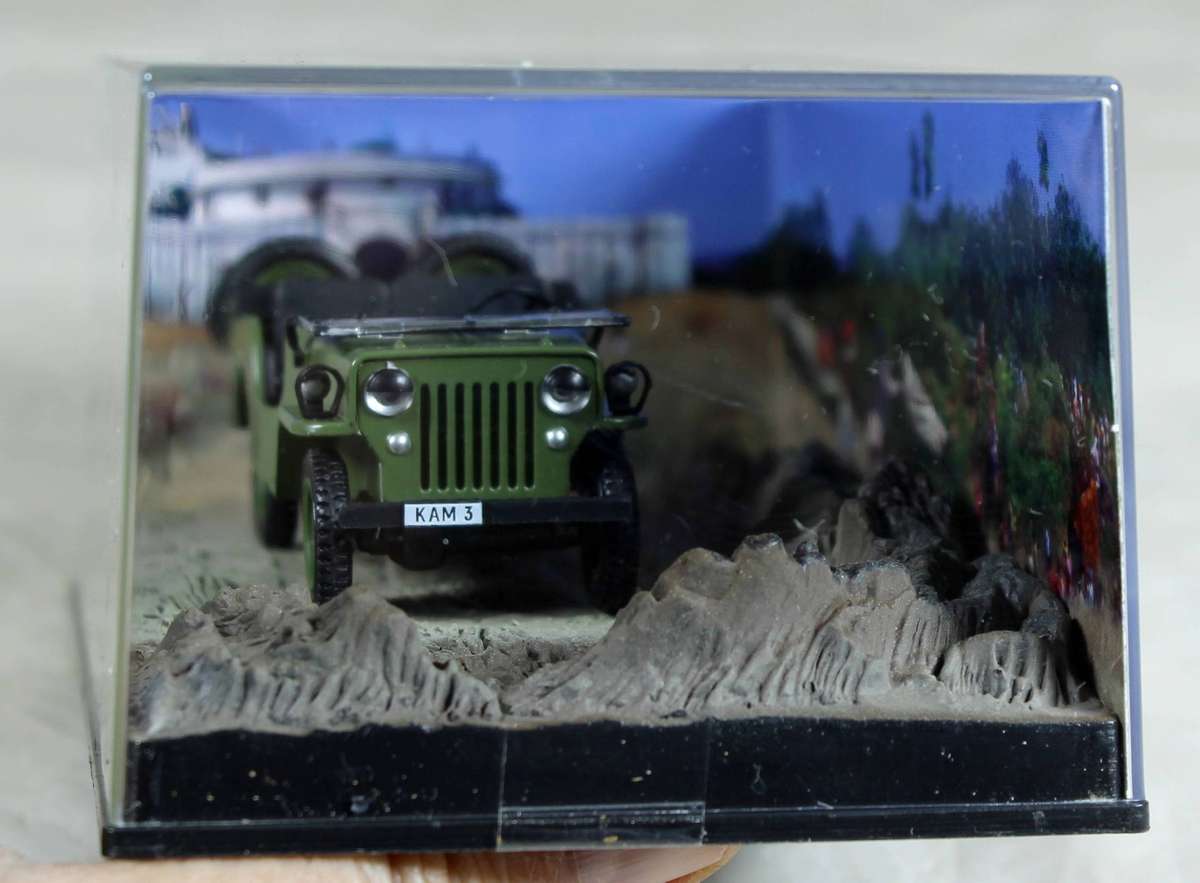 James Bond 007 #46 Willys Jeep M606 - Octopussy