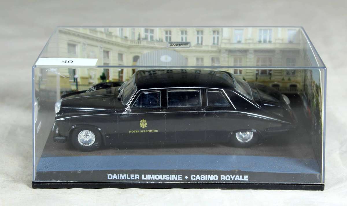 James Bond 007 #49 Daimler Limousine - Casino Royale