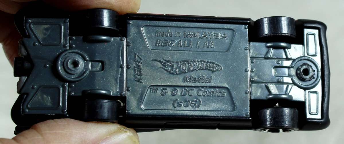 Hotwheels - DC Comics Batmobile 1966 Style