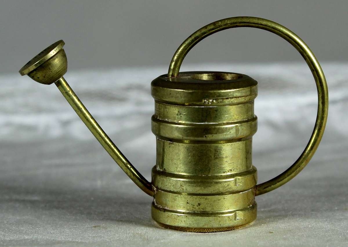Miniature brass - Watering can