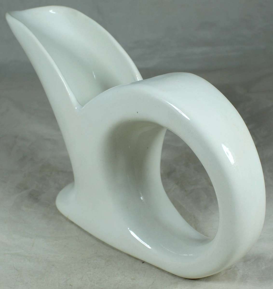 BEP Ceramics - Art jug vase - White