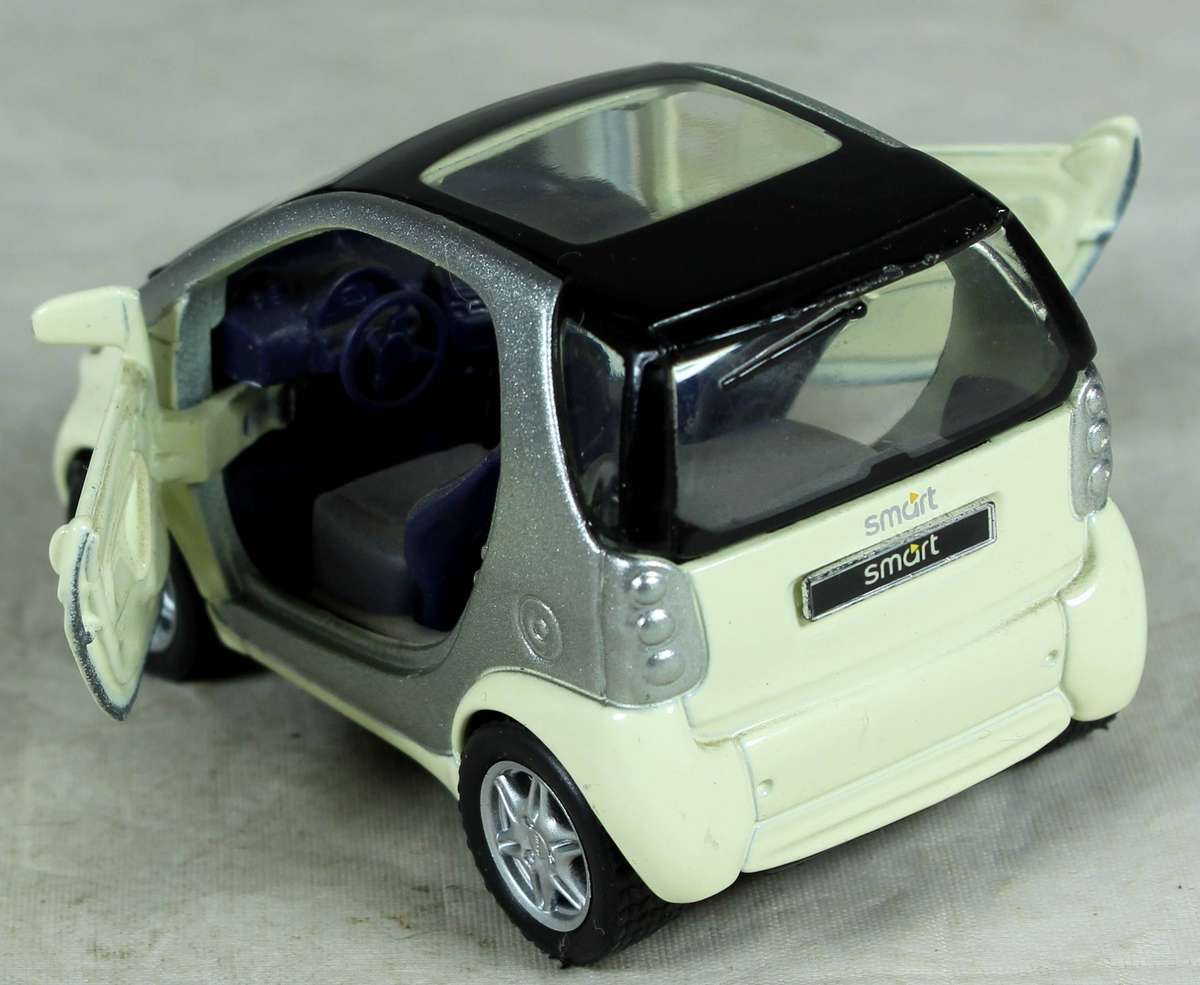 Maisto - Smart City Coupe