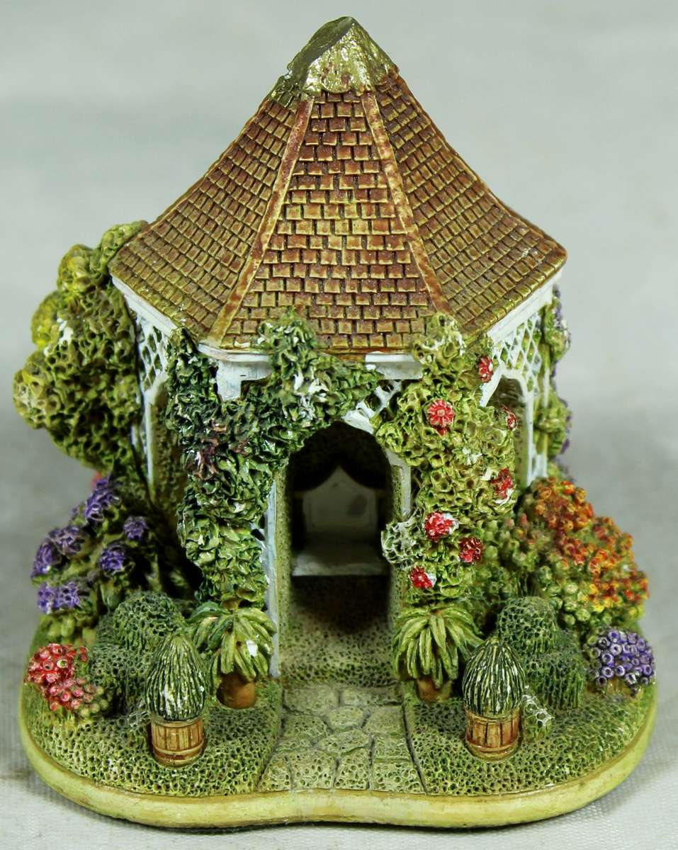 Lilliput Lane - Little Summer House