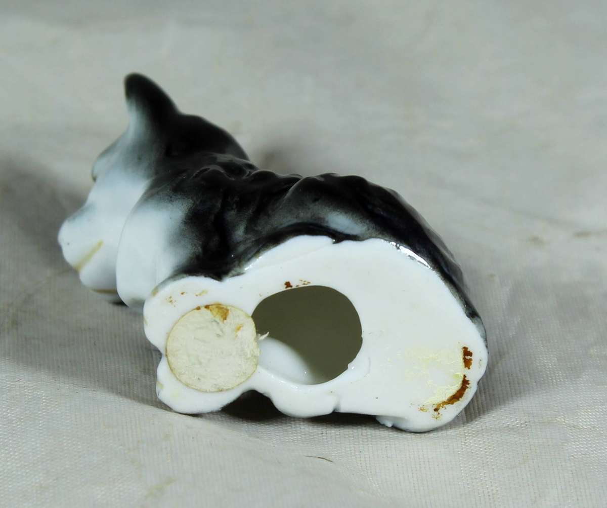 Miniature porcelain Scotty