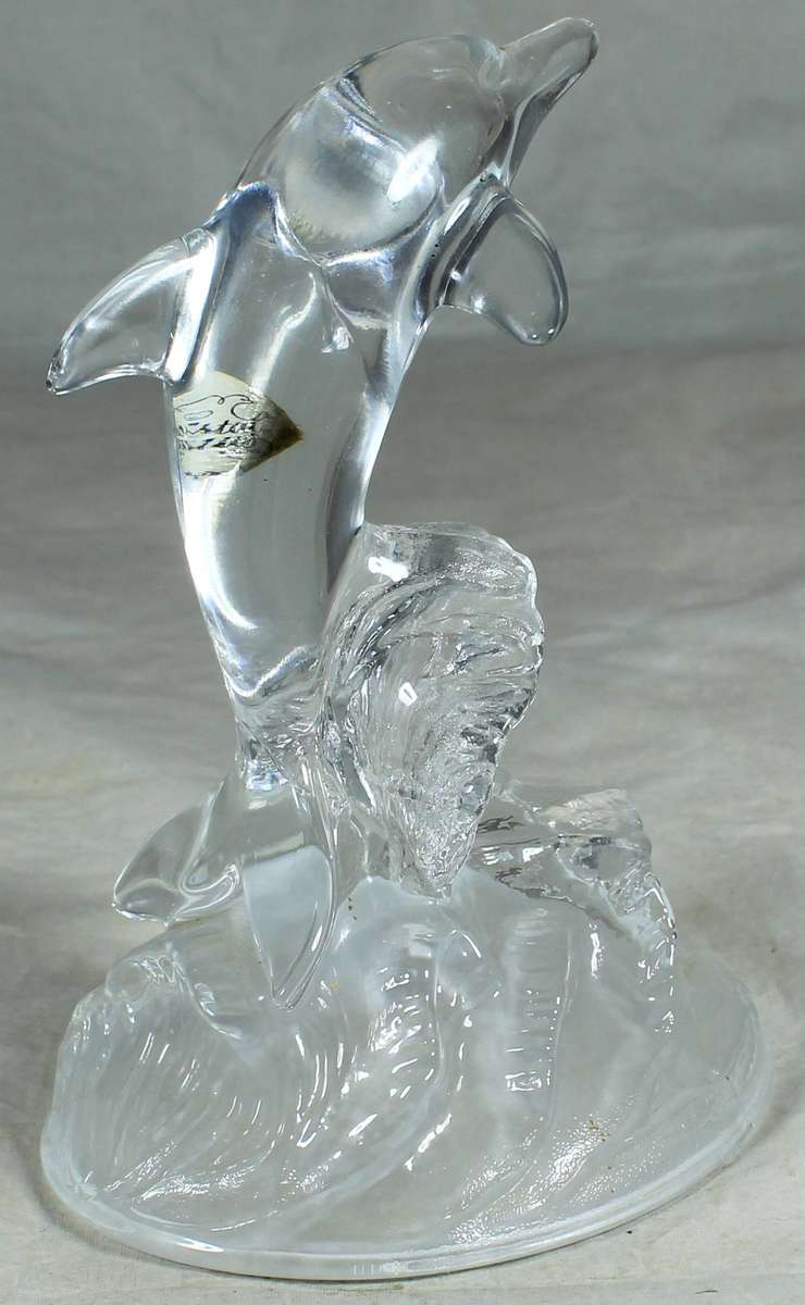 Dolphin figure - crystal arques