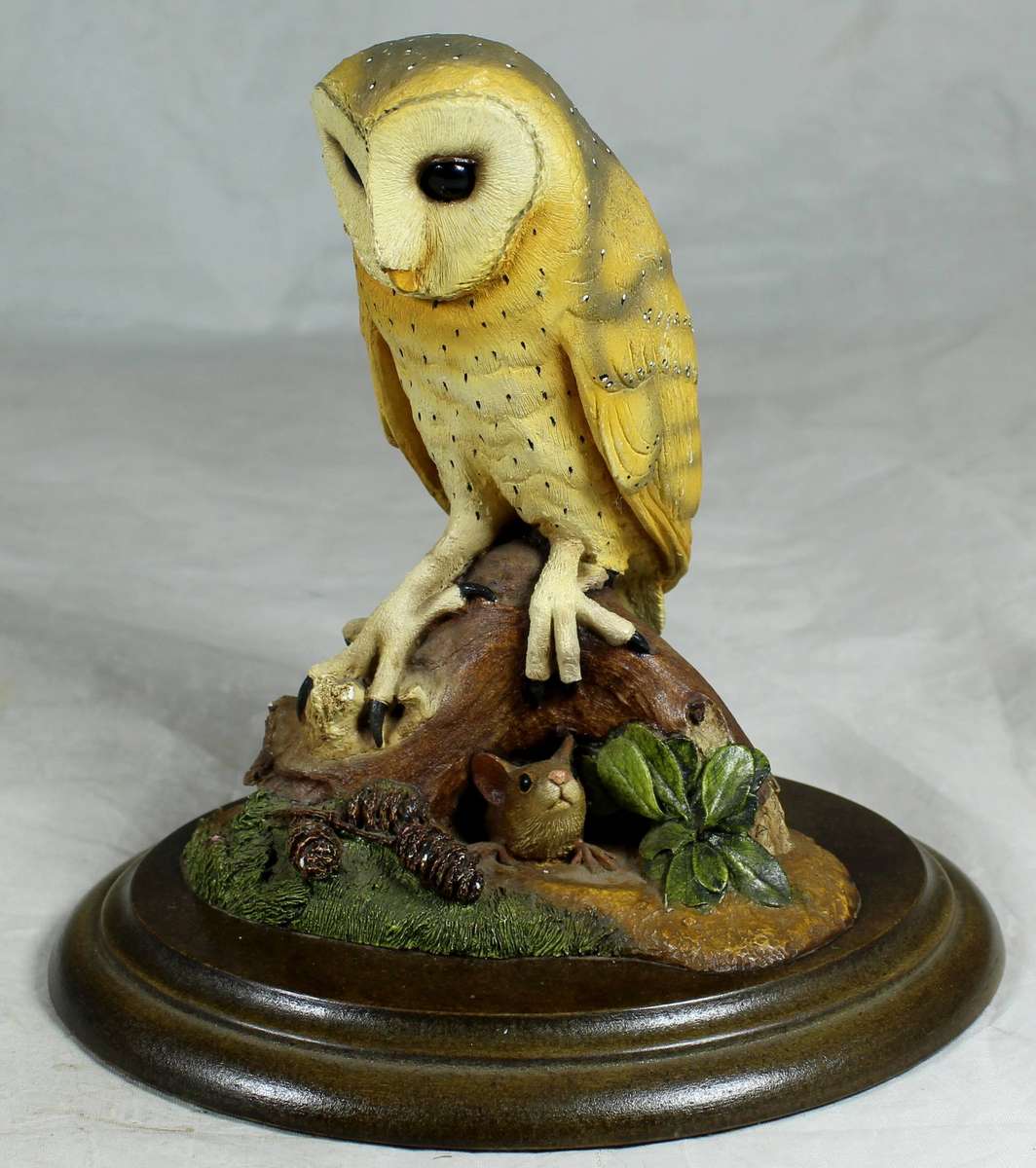 Feathers of Knysna style - owl with mouse