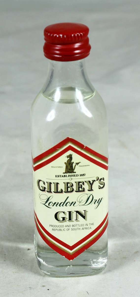 Mini liquor bottle - Gilbey's Dry Gin