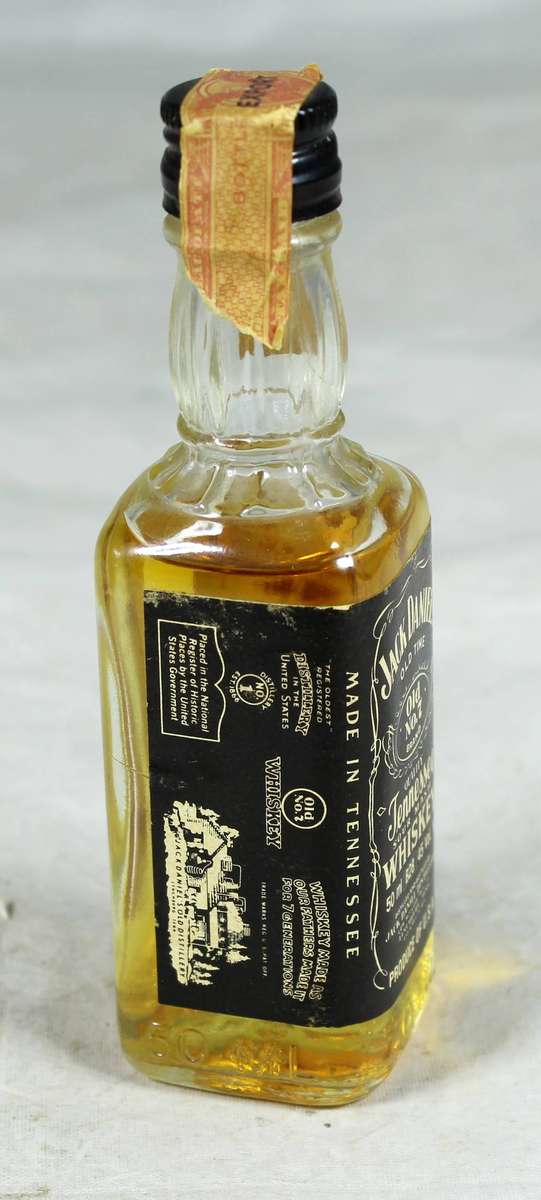 Mini liquor bottle - Jack Daniel's Whiskey