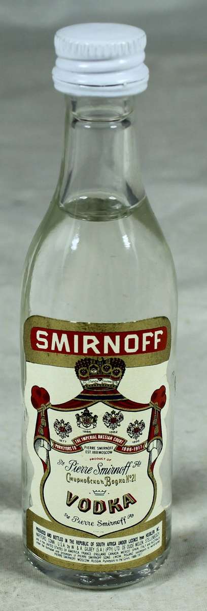 Mini liquor bottle - Smirnoff Vodka