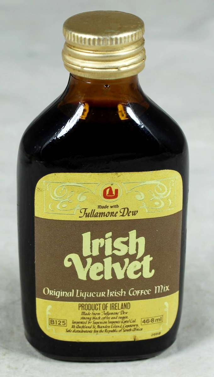 Mini liquor bottle - Irish Velvet