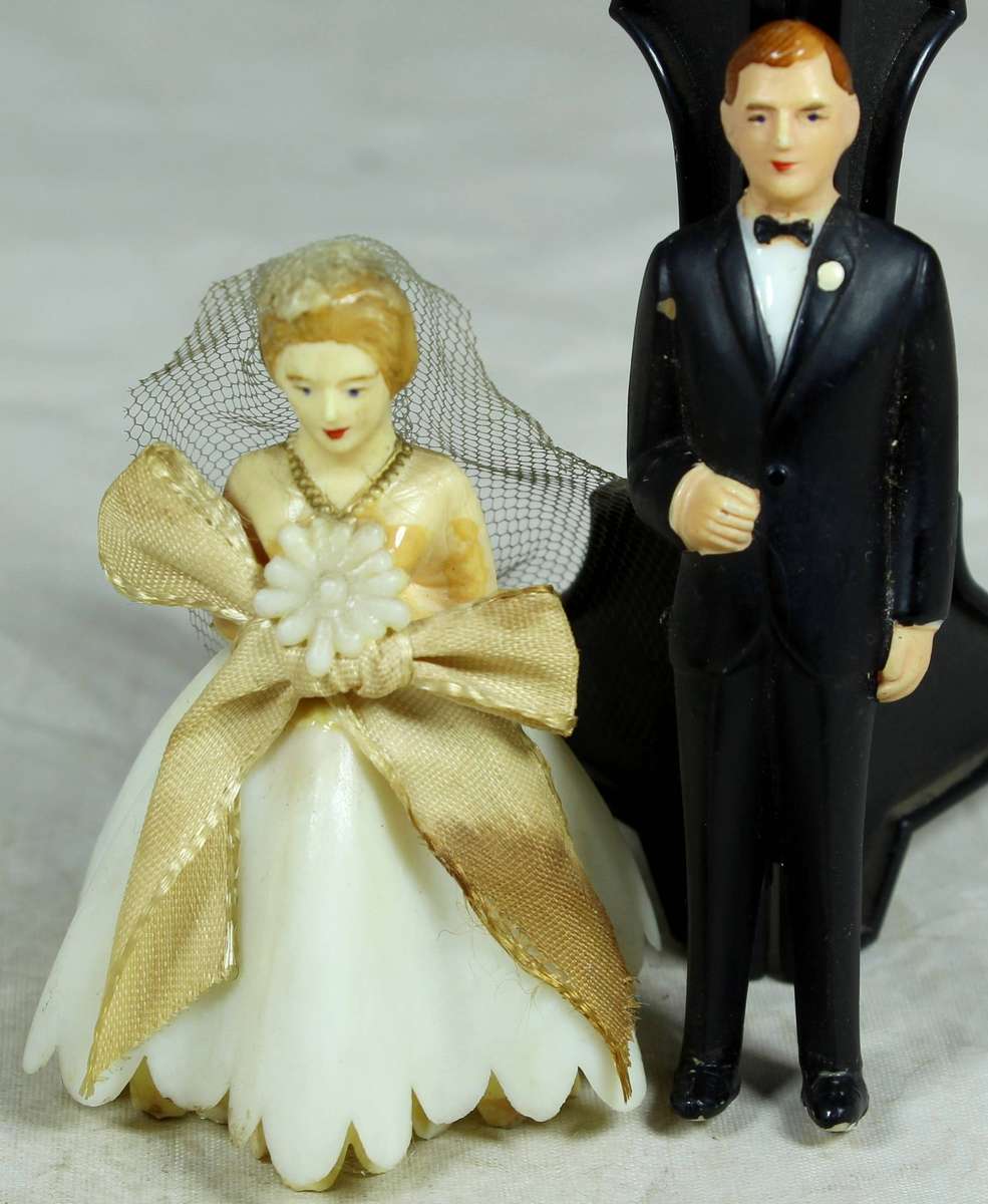 Wedding cake toppers - hard plastic