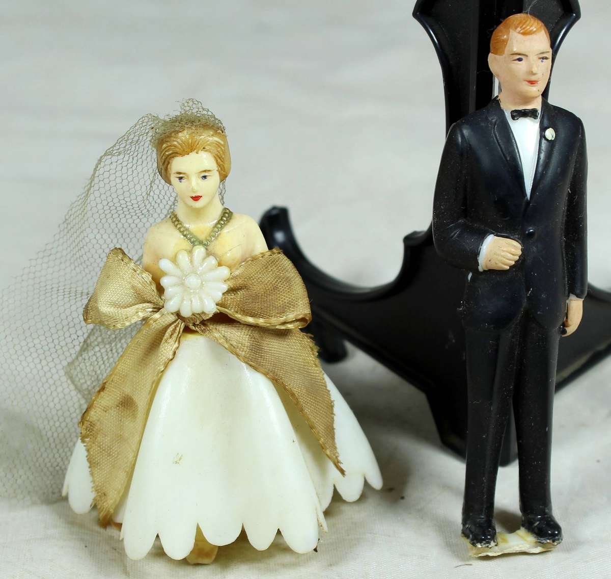 Wedding cake toppers - hard plastic