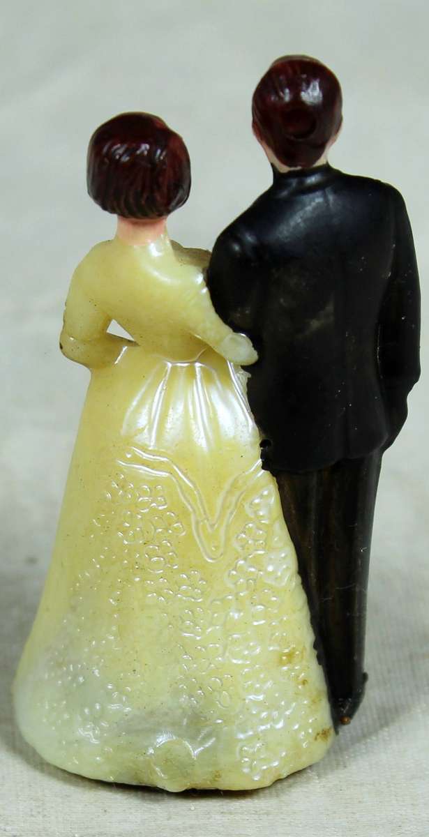 Wedding cake toppers - plastic
