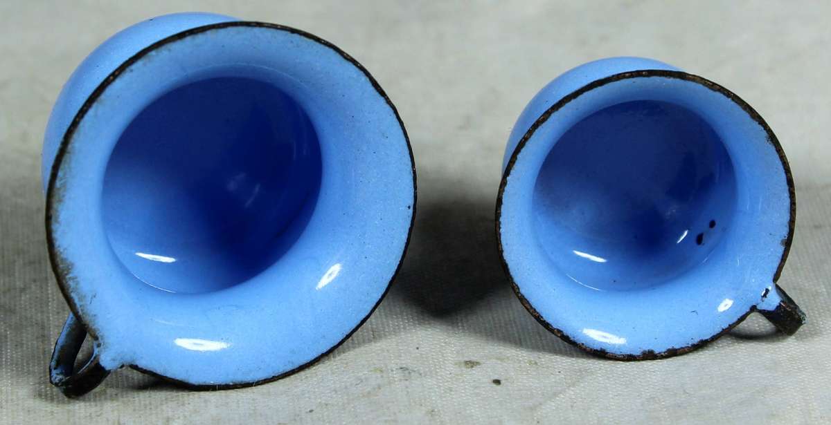 Miniature pair of metal chamber pots