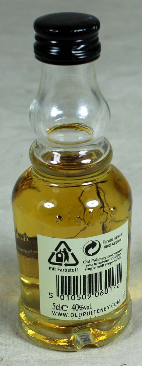 Mini liquor bottle - Old Pulteney