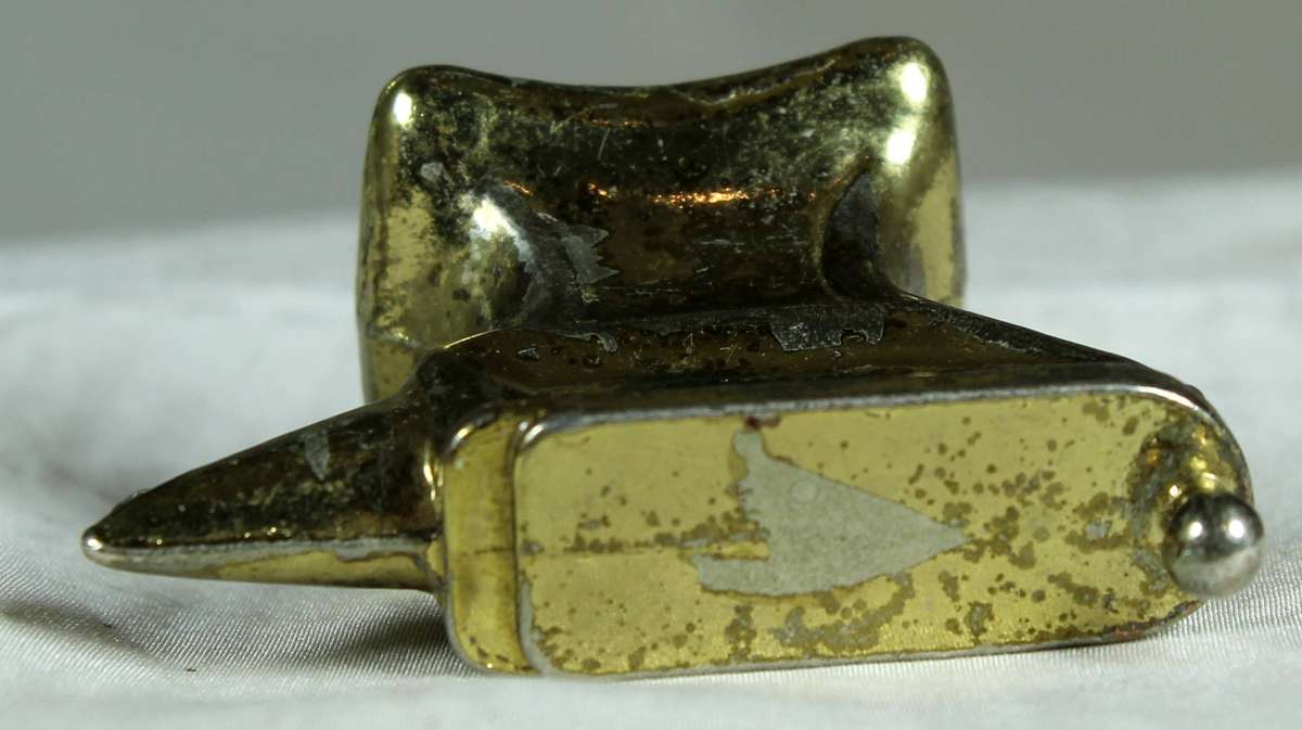 Miniature brass - Anvil