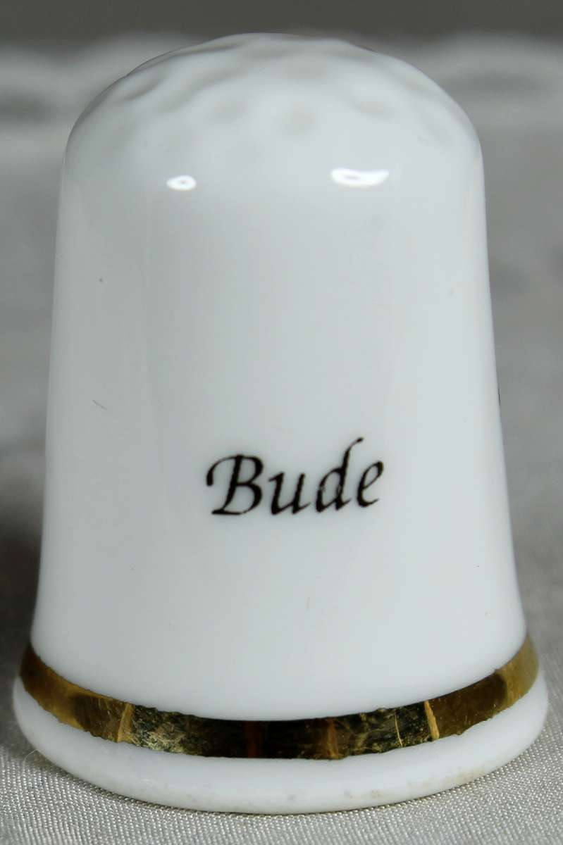 Bone China thimble - Bude