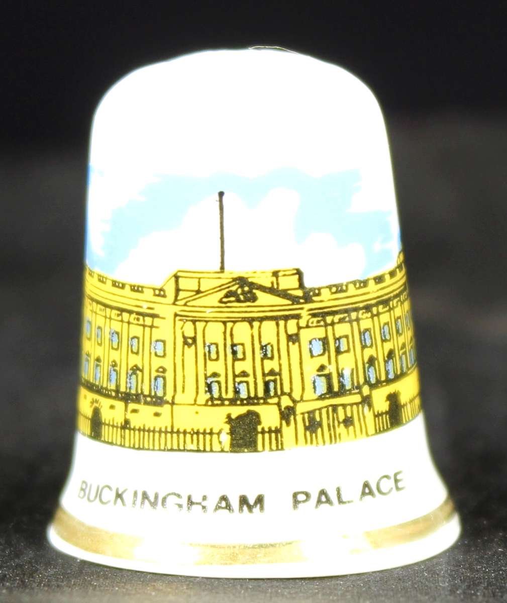 Porcelain Thimble - Buckingham Palace