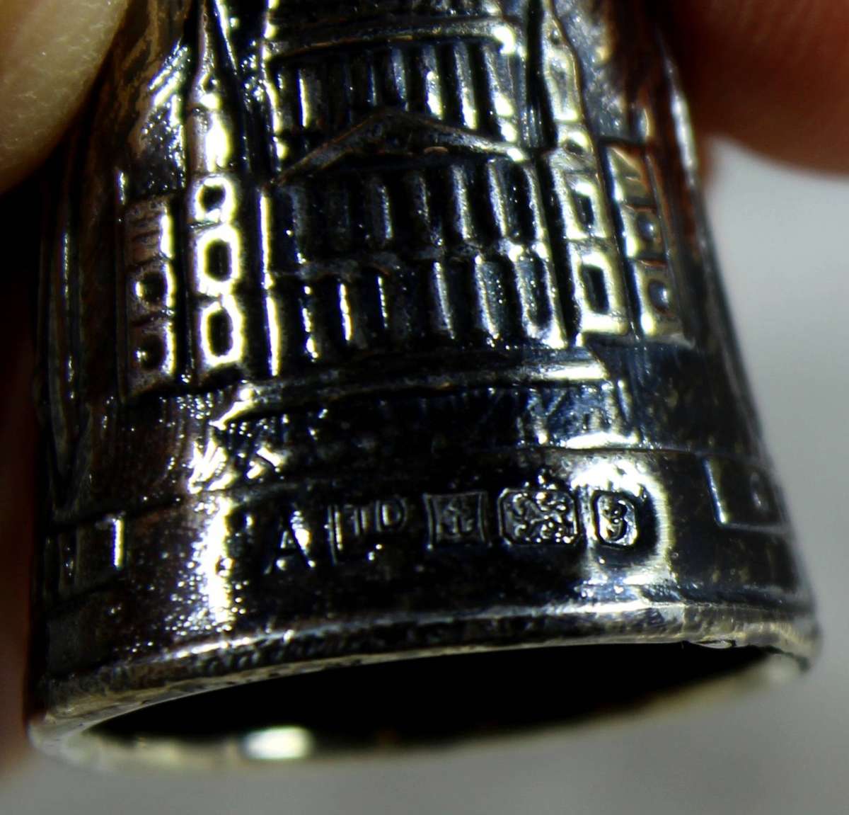 Silver thimble - Charles & Diana 29 July 1981 - Hallmarked (3,09g)