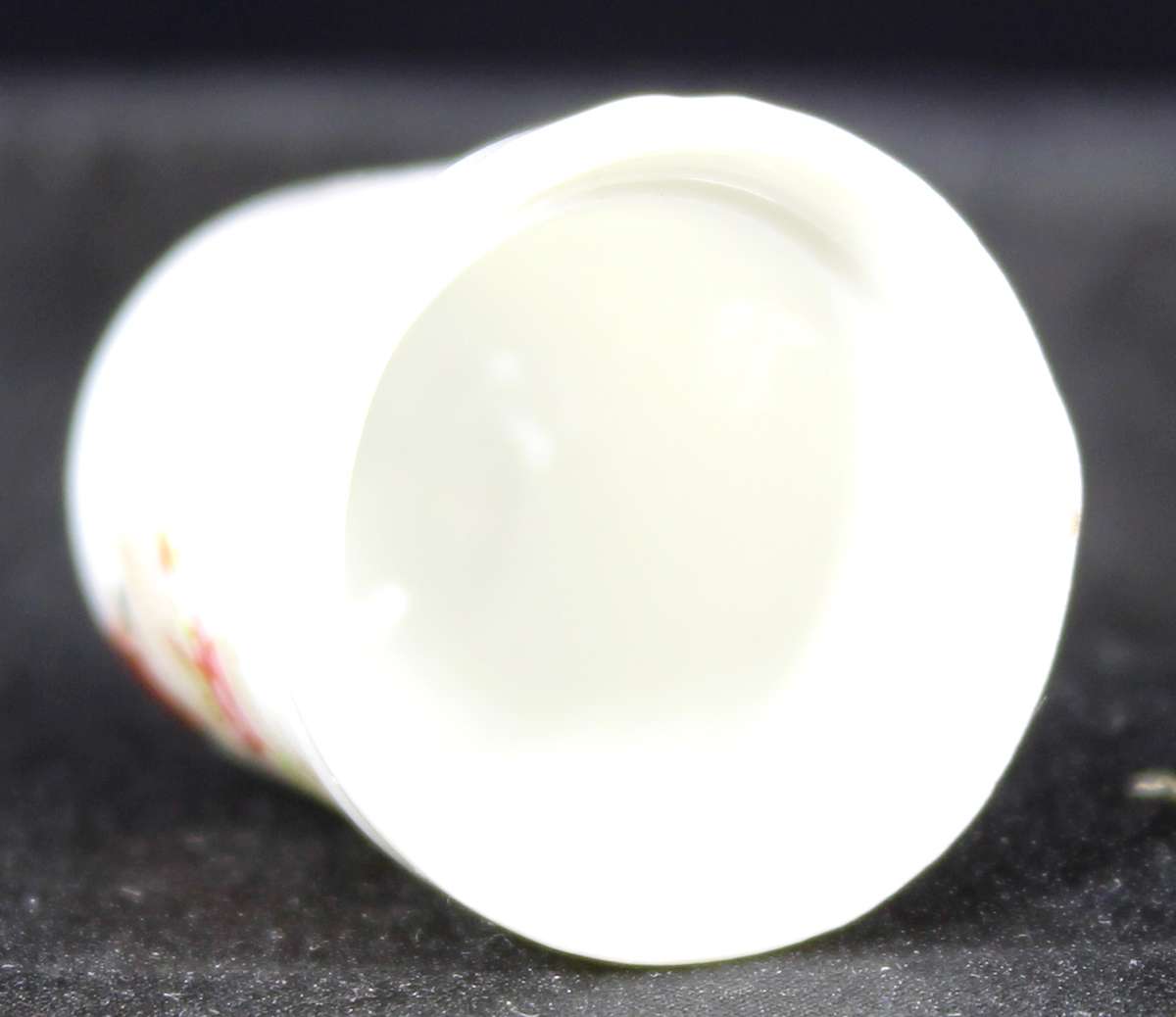 Porcelain Thimble - Bird Among the Flowers