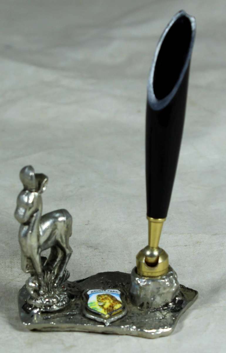 Kruger park pen holder with springbok